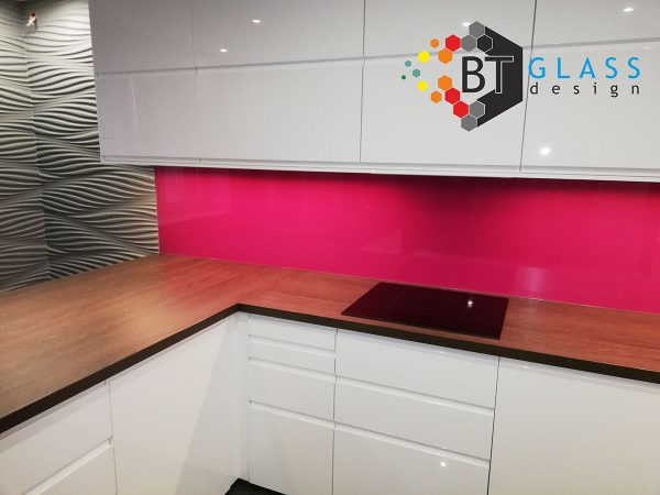 Lacobel rozowy 600x450