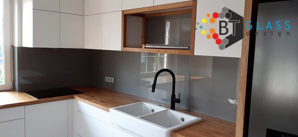Lacobel srebrny 7 600x277